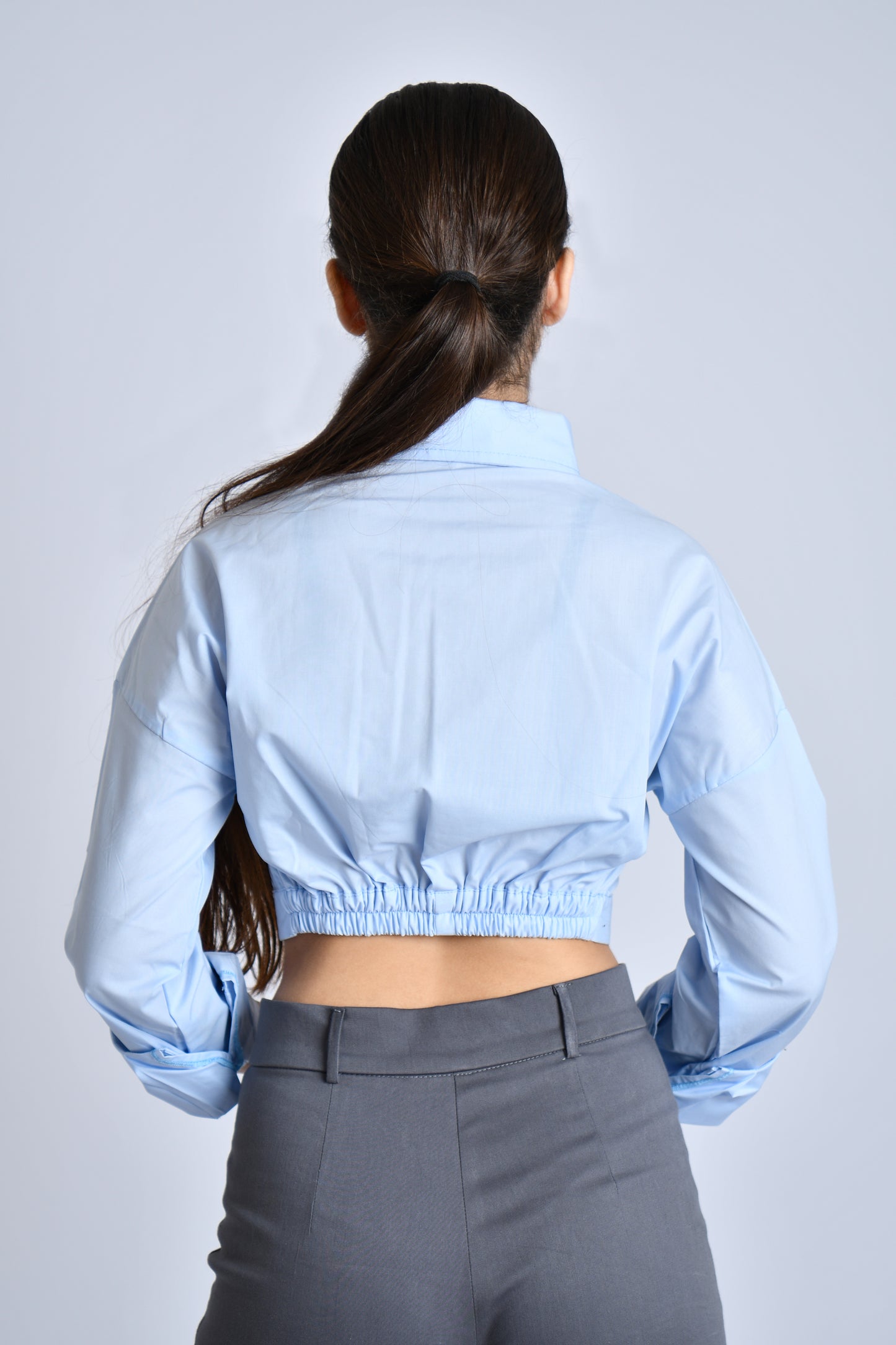 Twist detail long sleeve cropped shirt