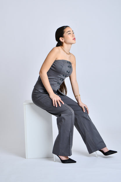 Fitted top and high waist pants set